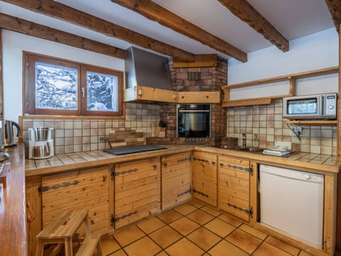 Chalet familial avec Wifi et parking près d'Argentière - FR-1-343-258 Chalet in Chamonix