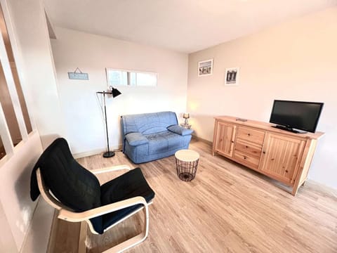 Appartement lumineux avec balcon, proche plage et parking privatif à Bénodet - FR-1-481-168 Apartment in Bénodet