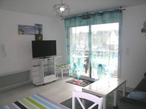 Appartement moderne à Étel, proche plage, 2 pièces avec parking privé - FR-1-479-190 Wohnung in Étel