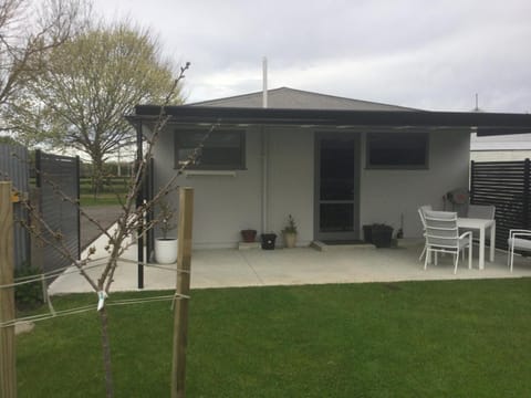 Property building, Garden, Garden view