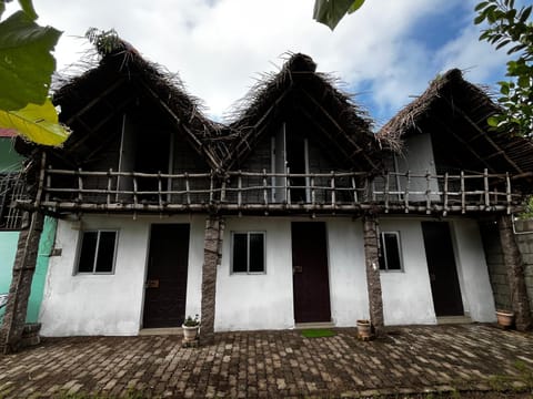 Whitewoods cottage HUT STAY Farm Stay in Puducherry