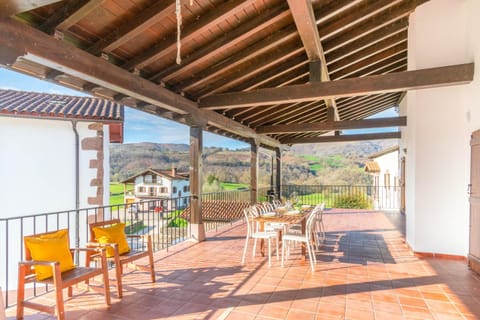 Spring, Day, Natural landscape, BBQ facilities, View (from property/room), Balcony/Terrace, Dining area, Mountain view