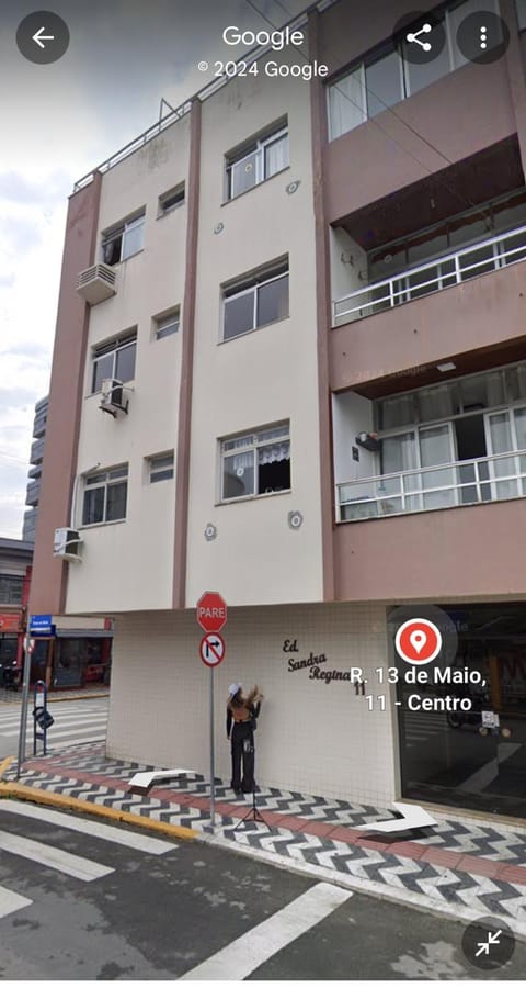 Property building, Street view, Location