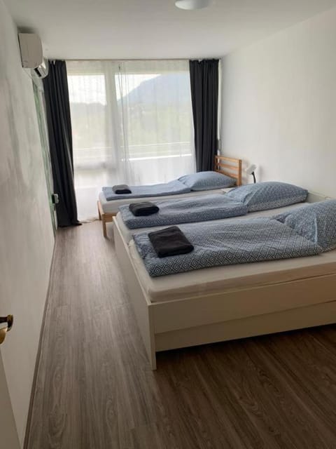 501 Schlafzimmer, Wohnzimmer, Küche und Bad mit Bergblick Apartment in Bad Reichenhall