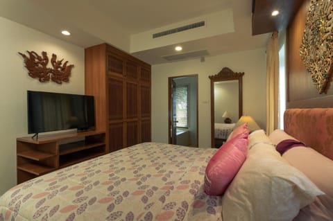 7br Luxury pool villa in Panwa Villa in Wichit