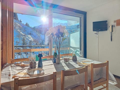 Courchevel 1650 - Ski flat 7S05 Apartment in Saint-Bon-Tarentaise