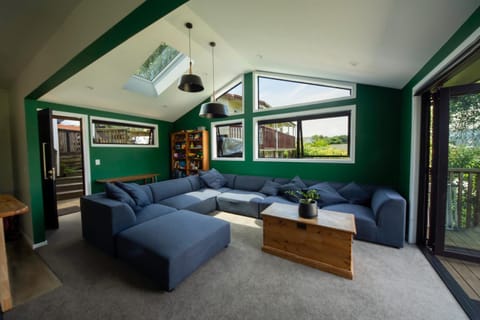 Balcony/Terrace, Living room, children