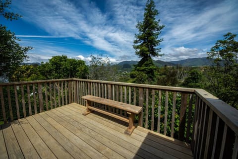 Natural landscape, Balcony/Terrace, Balcony/Terrace, Mountain view