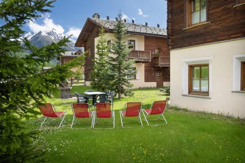 Spring, Garden, Garden view