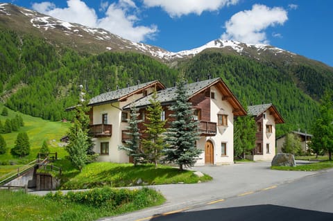 Spring, Natural landscape, Mountain view