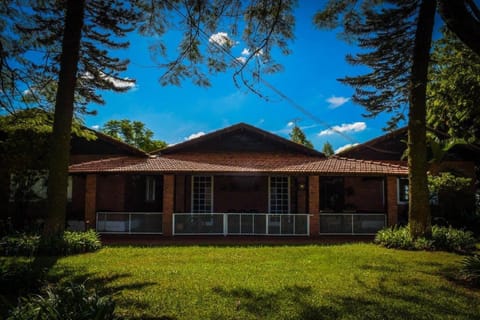 Rancho Ouro Verde Rolândia Pr Villa in State of Paraná