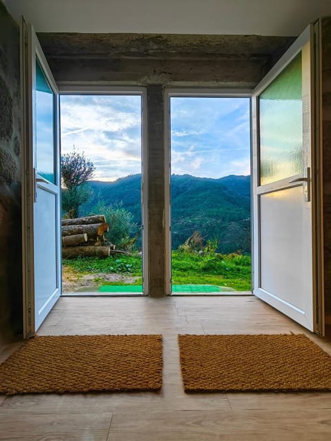 Natural landscape, Living room, Mountain view