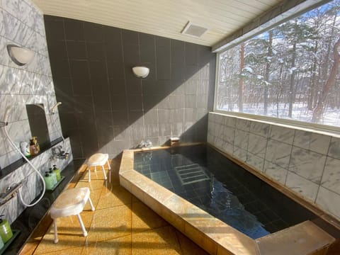 Hot Spring Bath, Hot Tub