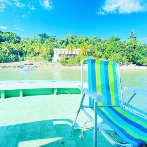 Barco Caipboat Docked boat in Paraty