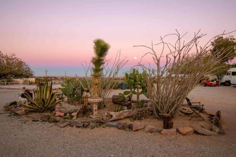 Joshua Tree Ranch House Motel - Downtown - Room #7 Motel in Joshua Tree