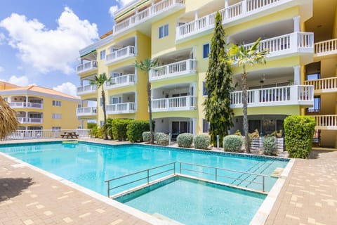 Property building, Balcony/Terrace, Pool view, Swimming pool