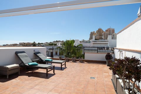 Property building, Patio, Day, View (from property/room), Balcony/Terrace, Living room, Seating area, sunbed