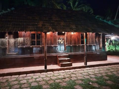 whispering waters House in Kozhikode