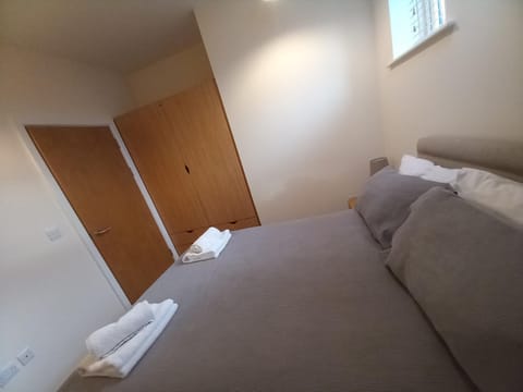 Cosy Spacious 2 bedroom Apartment Free Parking Apartment in Nottingham