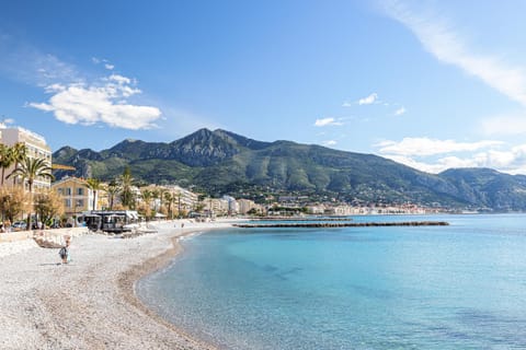 Spring, Day, Beach, Mountain view, Sea view