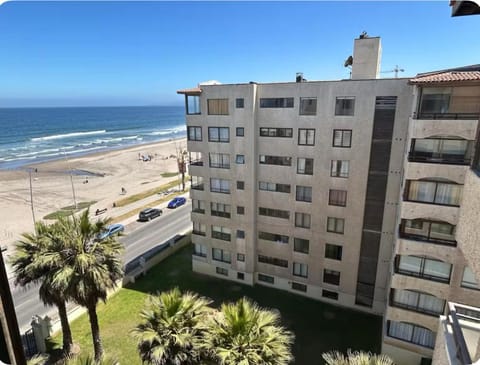 Espectacular departamento en primera línea, muy amplio y cercano a todo Apartment in La Serena