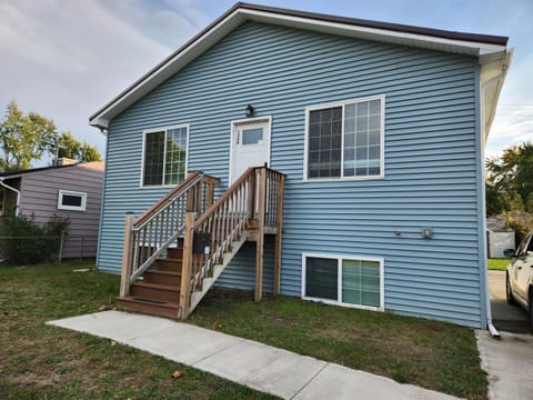 Property building, Facade/entrance