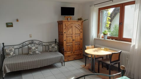 Villa Gast - Salmagundi, für Gruppen bis 16 Gästen Apartment in Boppard