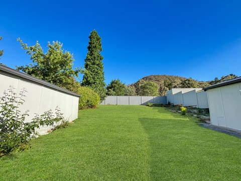 Black Cockatoo Cottage Casa in Lithgow