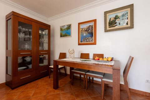 Other, Dining area