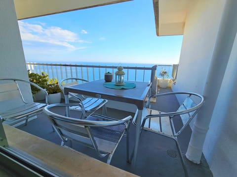 Patio, View (from property/room), Balcony/Terrace, Sea view