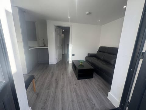 House Apartment in Slough