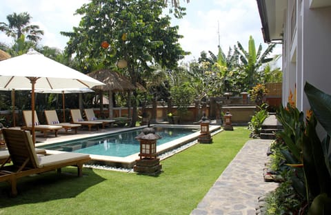 Papaya Guesthouse Bed and Breakfast in North Kuta