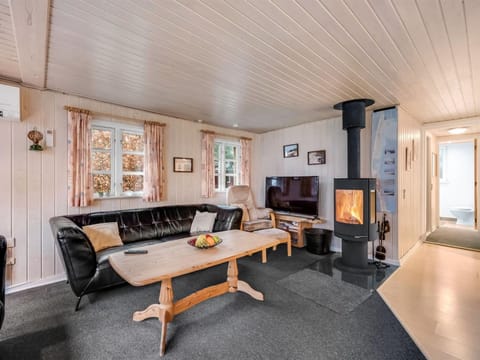 Holiday Home Brawith - 700m to the inlet by Interhome House in Søndervig