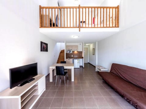 Holiday Home Le Domaine de Bacchus-5 by Interhome House in Occitanie