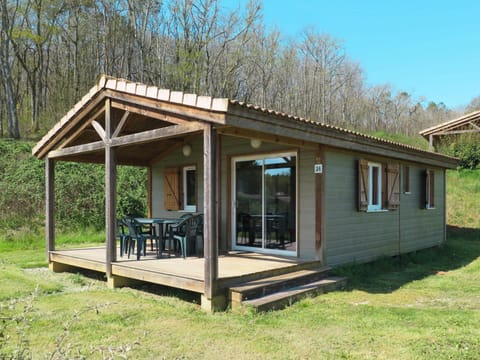 Holiday Home Les Hameaux de Pomette-Chalet 6 pers- by Interhome House in Occitanie