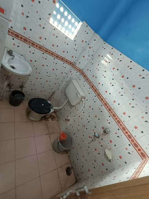 Toilet, Bathroom