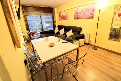 Cosy and Sunny apartment near Barcelona Apartment in Vallès Occidental