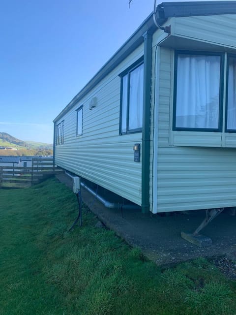 Willerby Westmorland Caravan at Clarach Bay Holiday VillageNo House in Tirymynach