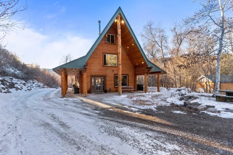 Evy's Family Ranch Cabin, Secluded Maison in Timber Lakes