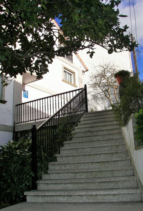 Facade/entrance, Winter