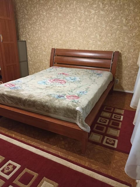 Добрая квартира Apartment in Almaty