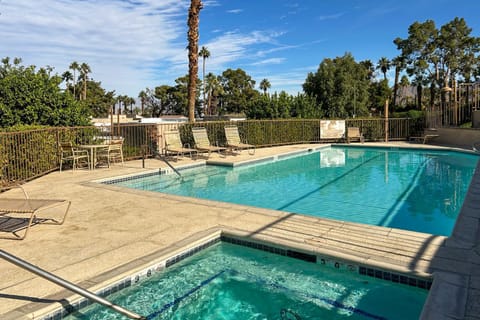 Ridgecrest Retreat Apartment in Palm Desert