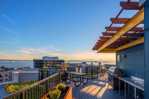 BBQ facilities, Balcony/Terrace