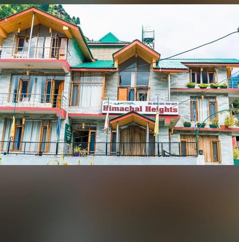 Hotel Himachal Heights Bed and Breakfast in Manali