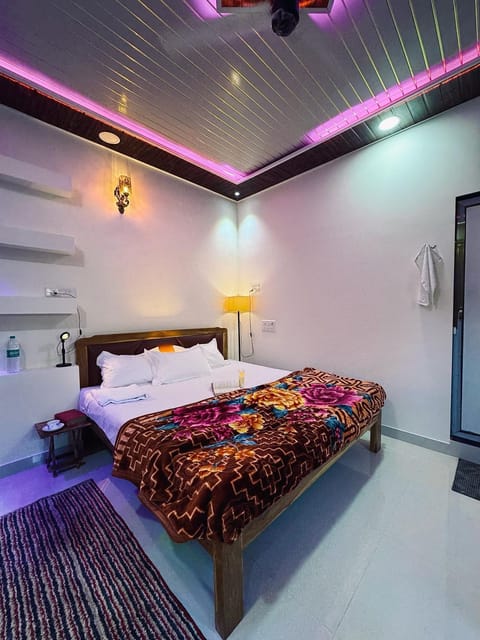 Chandrama Home's Vacation rental in Alibag