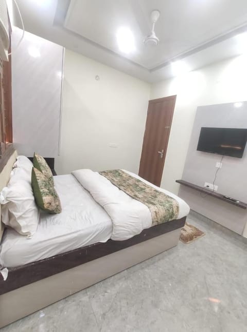 Hotel shivaay residency Hotel in Delhi