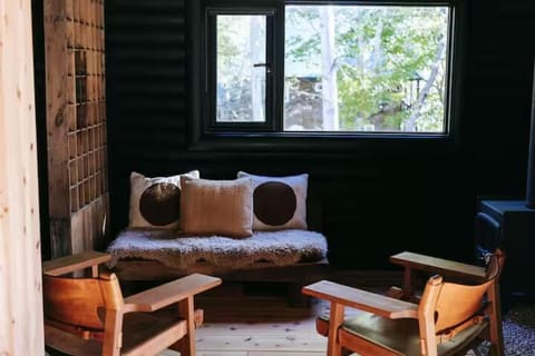 The Little Onsen Cabins - Ane Chalet in Niseko