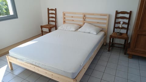 Bed, Balcony/Terrace, Bedroom