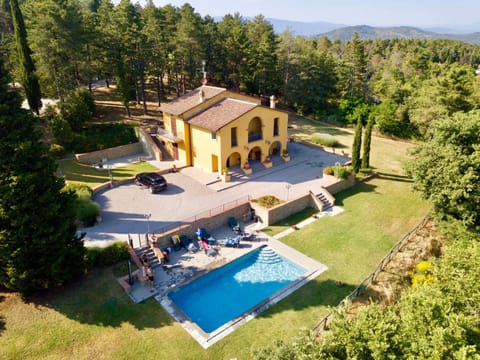 Villa Rondinocco Chalet in Tuscany