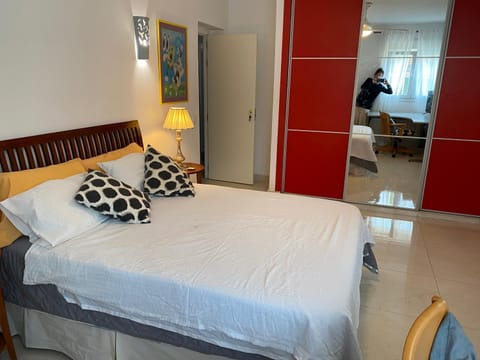 Privada amplia Vacation rental in Seville